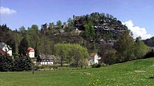 Berg Oybin mit Klosterruinen
